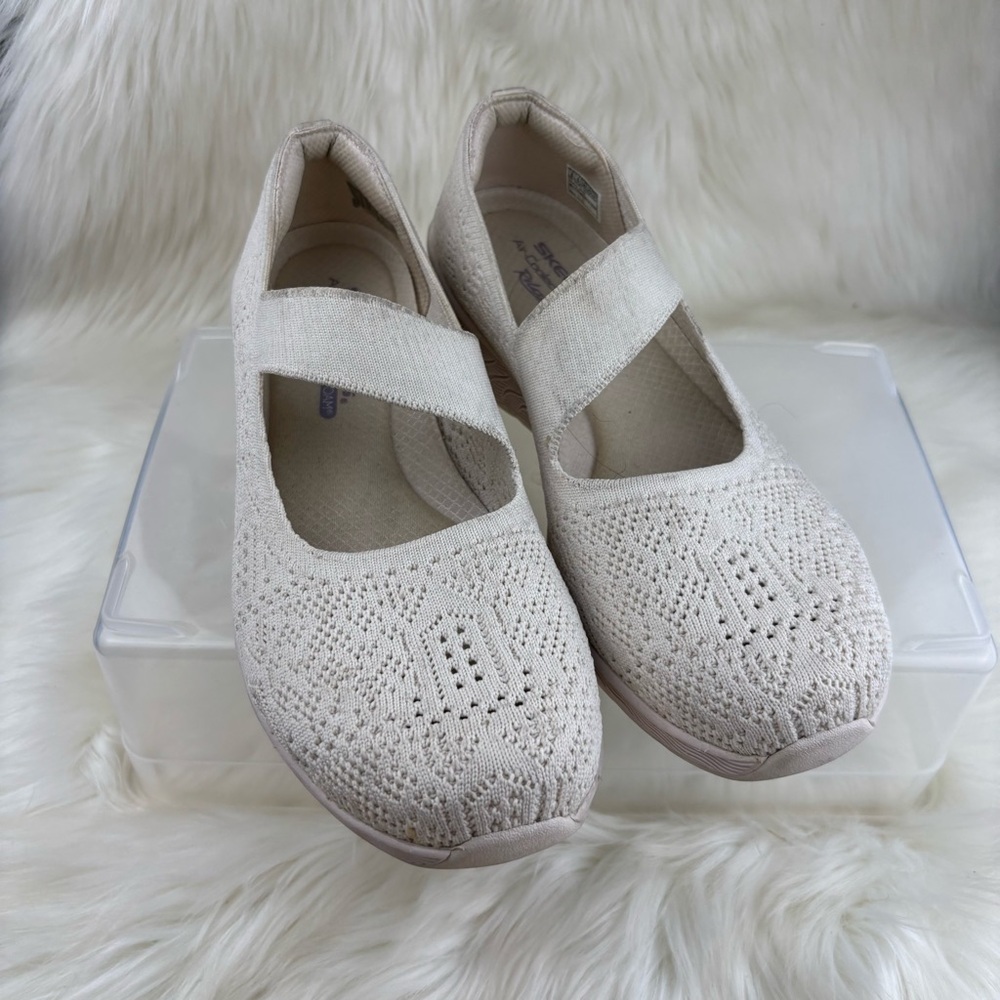 SKECHERS Fate Mary Jane casual Women Sneakers knit upper  size 8